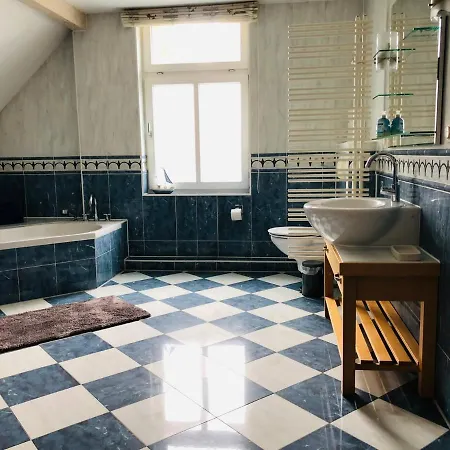 아파트 Ferienwohnung Mit Gemeinschaftskueche Und Sauna
