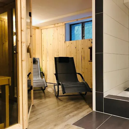 Ferienwohnung Mit Gemeinschaftskueche Und Sauna 로스토크